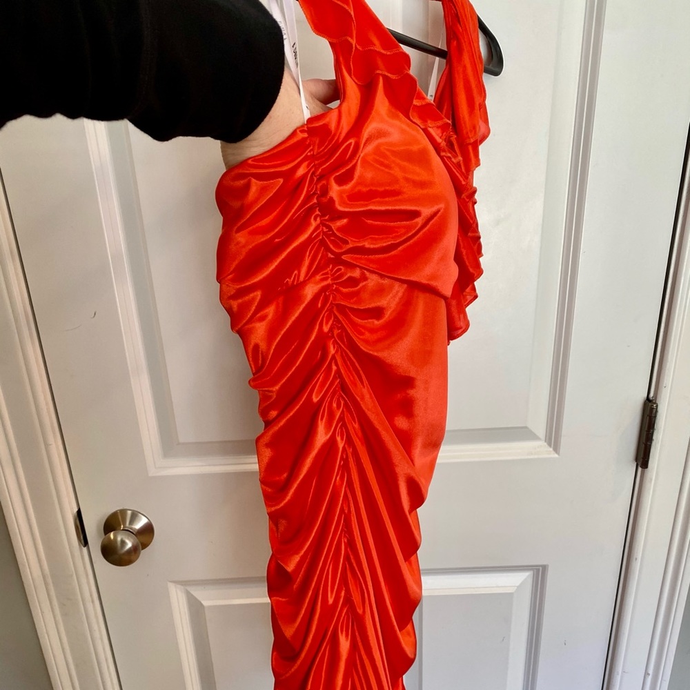 Dress - Picture 4 of 6